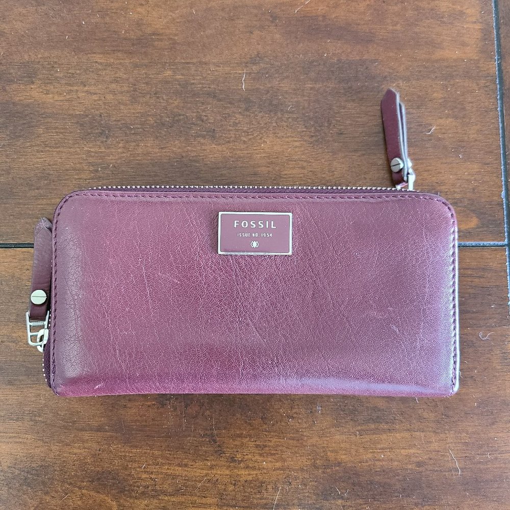 Fossil wallet